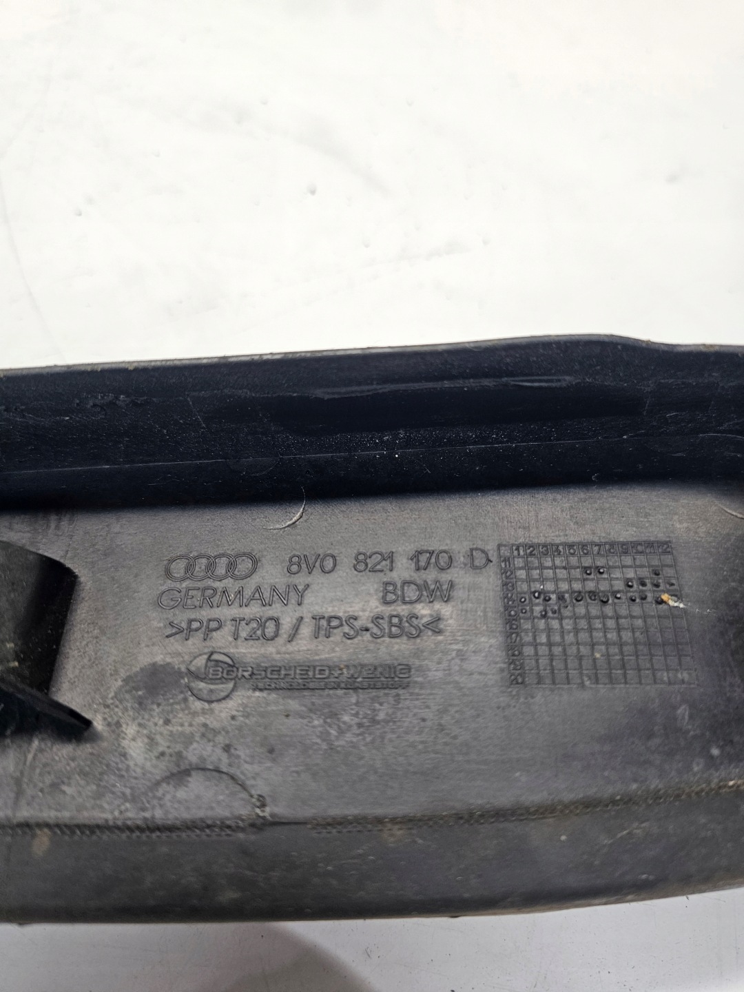 Insonorisation Aile Droit AUDI A3 8V Berline 8V0821170D