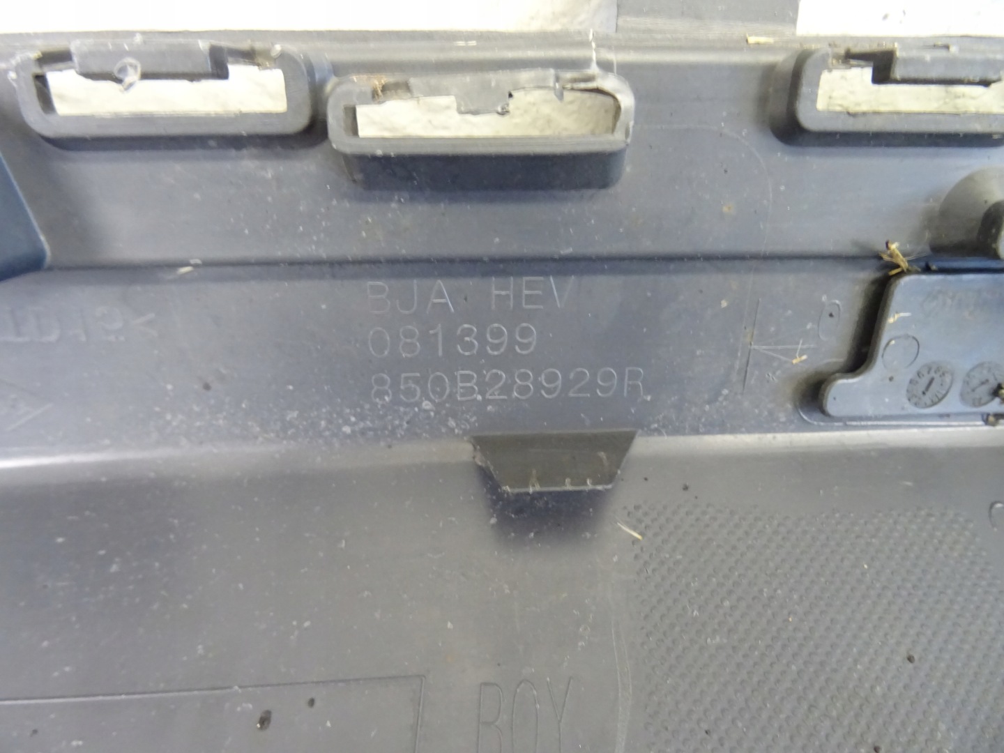 RENAULT CLIO 5 V E-TECH DYFUZOR spoiler der Stoßstange heck hinten