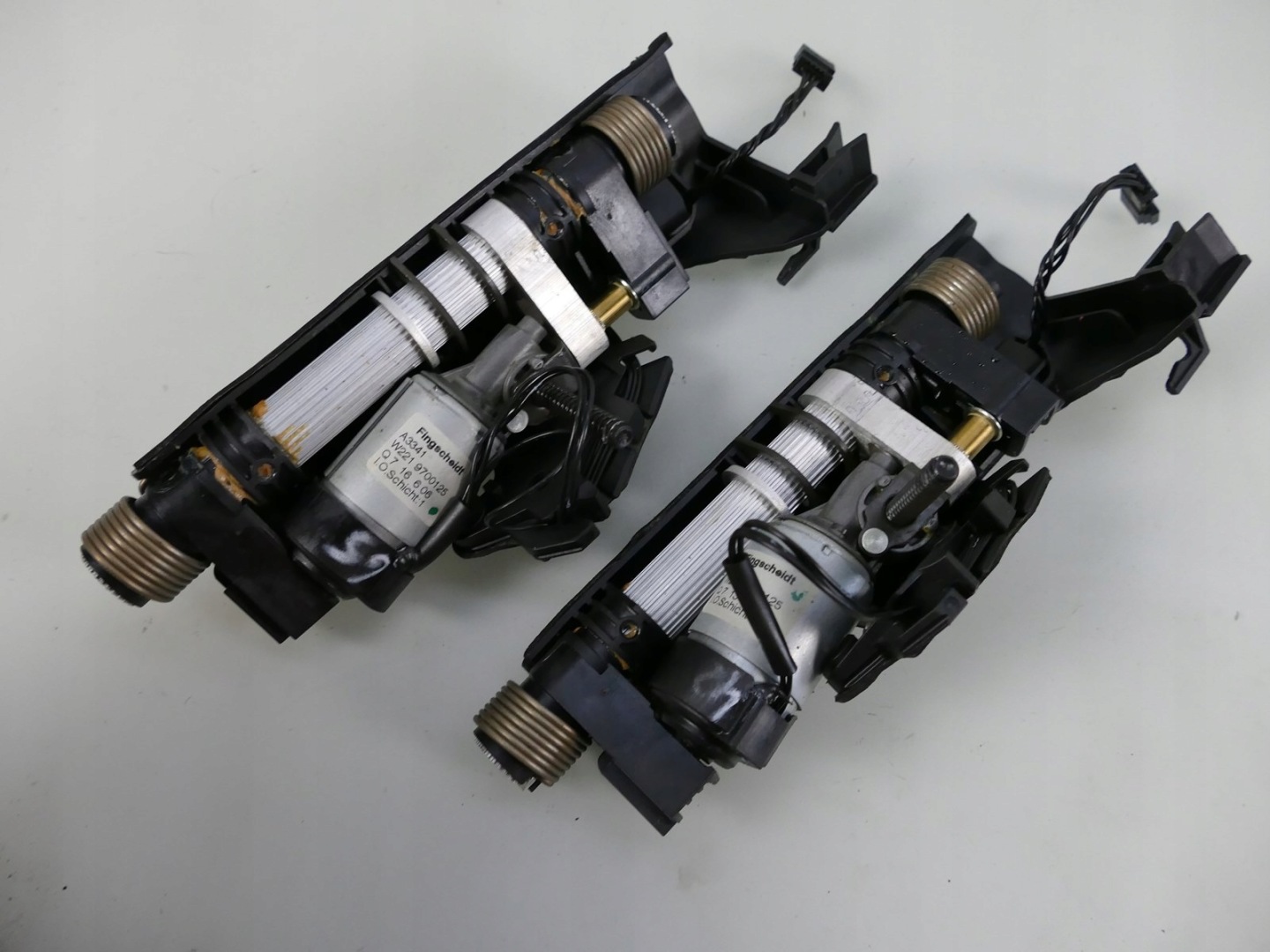 MERCEDES W221 Micro moteur Mécanisme ZAGLOWKA Arrière