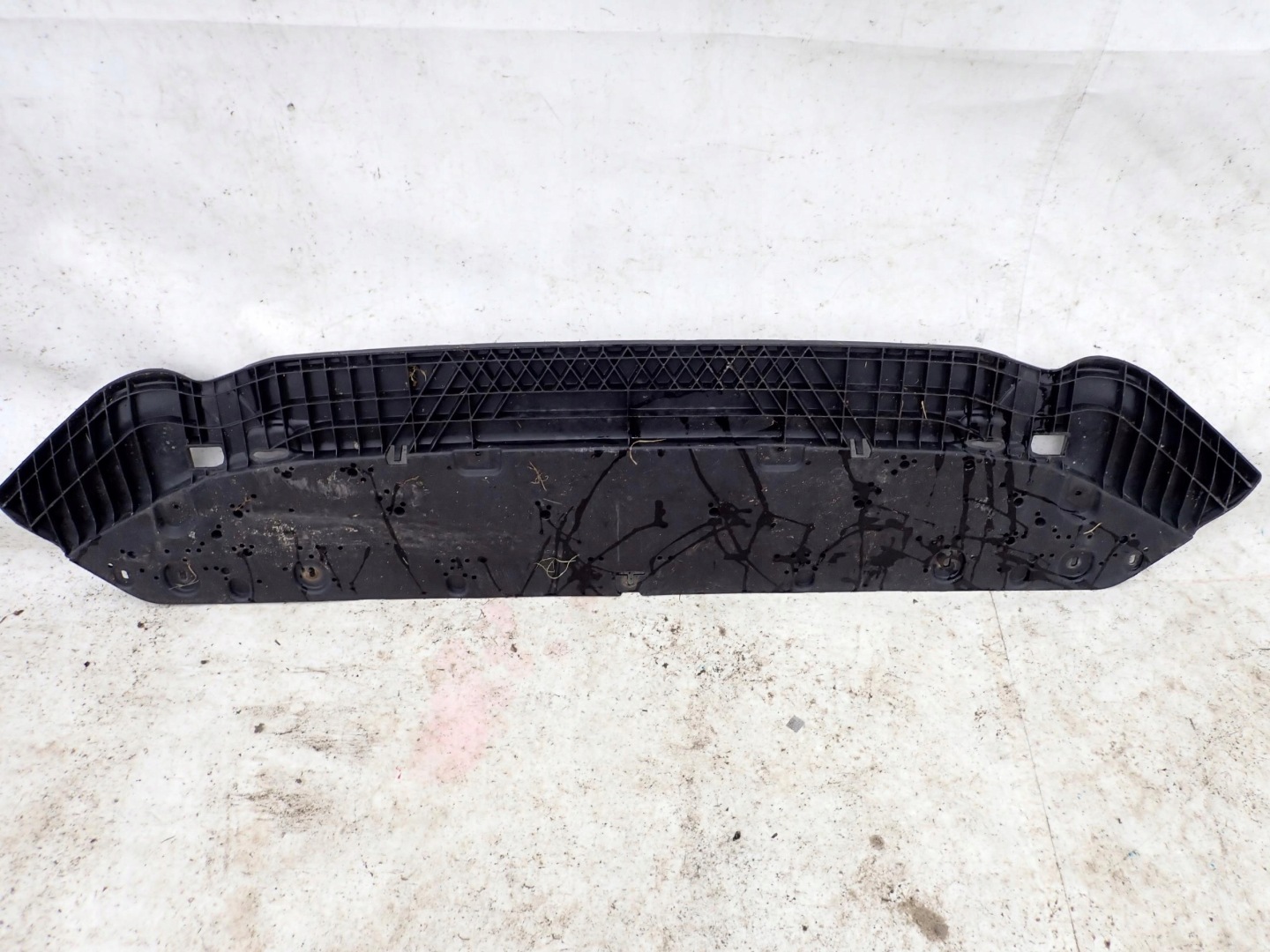 AUDI A4 B9 8W 15- cover of a bumper front front