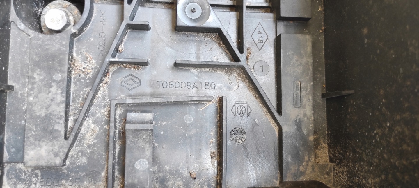 Porta per batteria RENAULT SCENIC III T06009A180