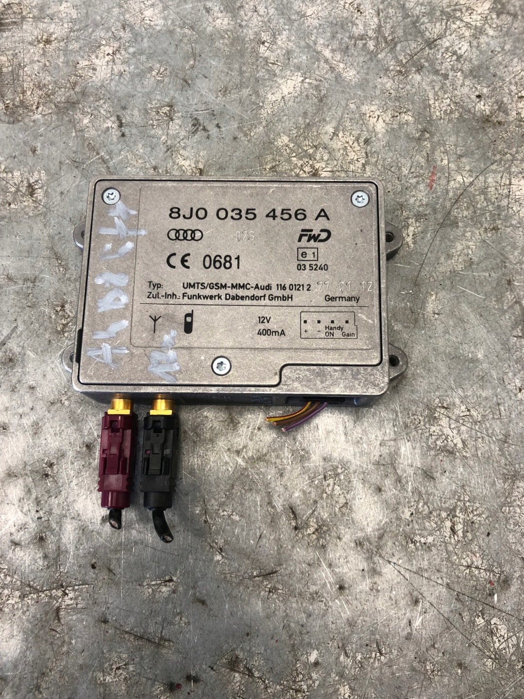 module amplifier ANTENY AUDI A4 B8 LIFT 8J0035456A