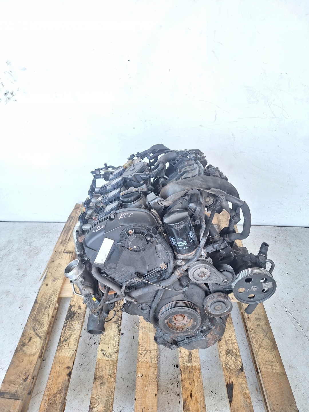 AUDI A4 B8 8K 08-11 engine 2.0 TFSI CDN