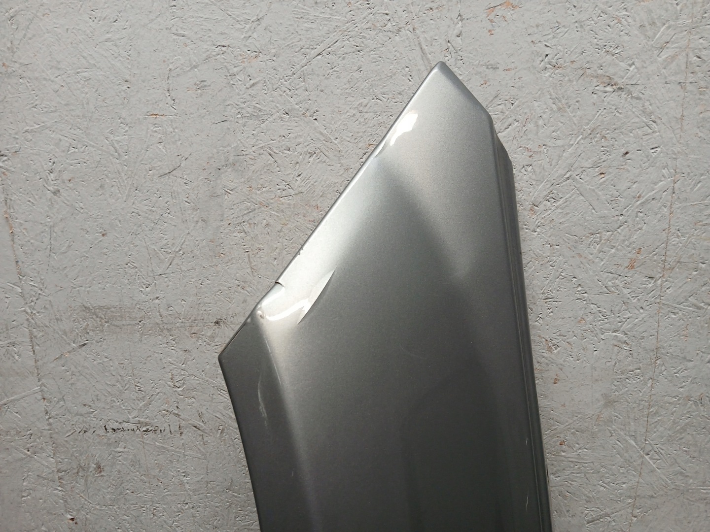 fender front left MERCEDES C KLASA W204 A204