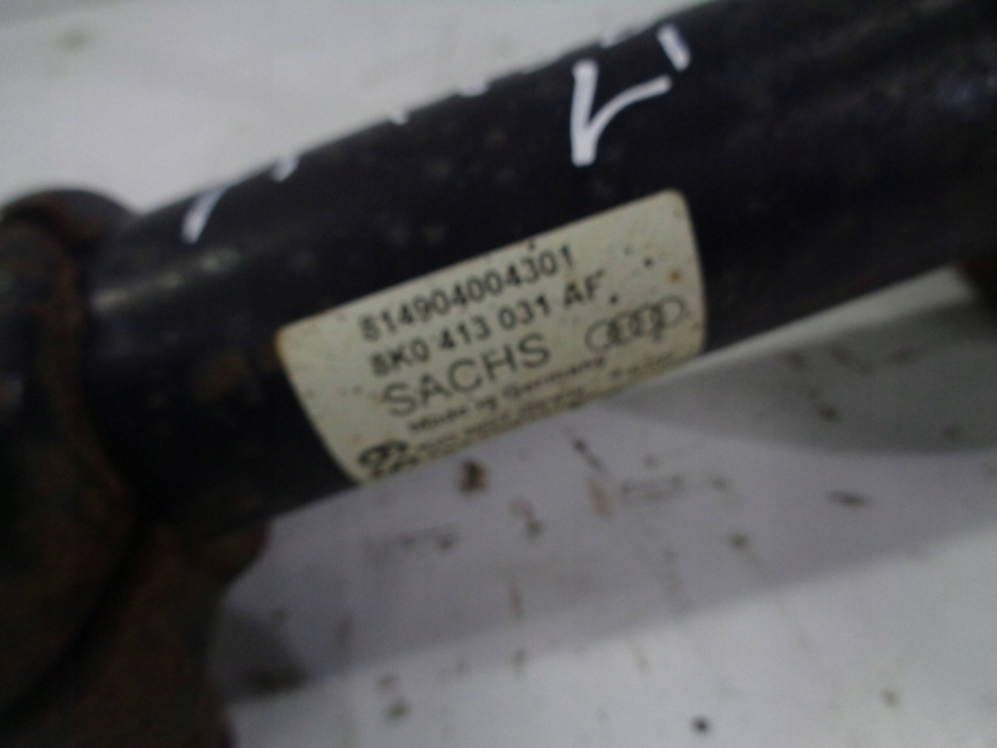 AUDI A4 B8 A5 8T mcpherson shock absorber left front 08R- 8K0413031AF