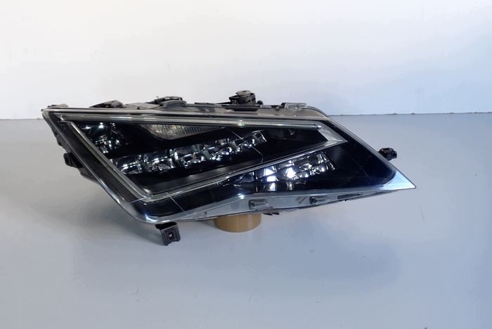 SEAT LEON III FULL LED 13-17 reflektor right light right 5F1941008B