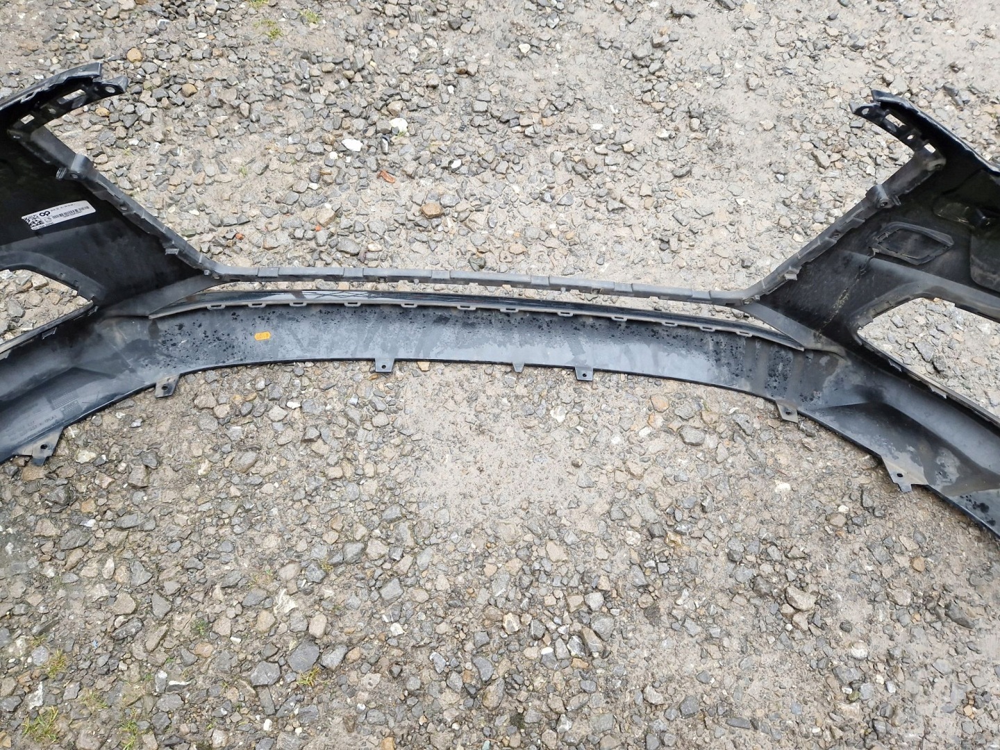 NÁRAZNÍK PREDNÝ AUDI A6 C8 2018R->