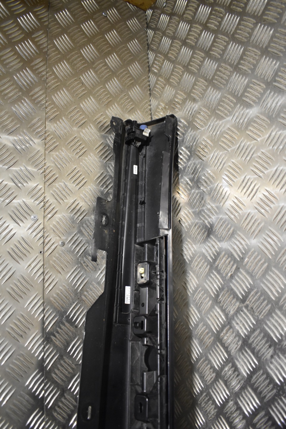 moulding threshold right + support BMW G11 M-P 1