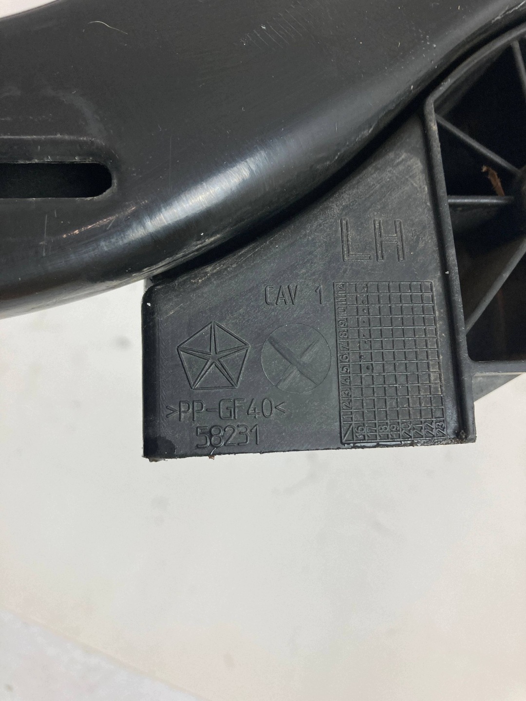 Jeep Wrangler JL 2018-2026 support panel for radiators pillar