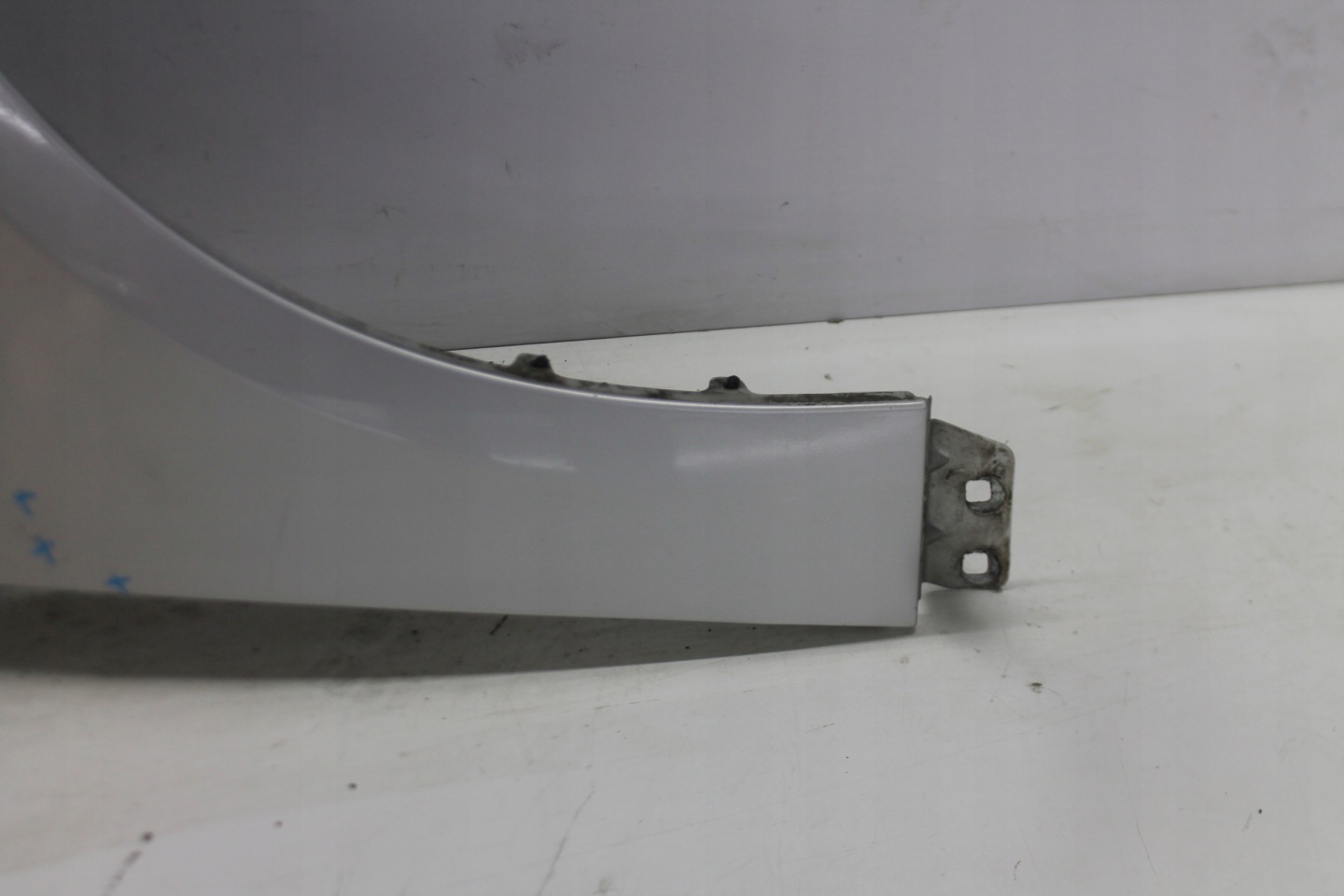 blatník pravý předek přední FORD FOCUS MK3 kol. 03 O3 10-13