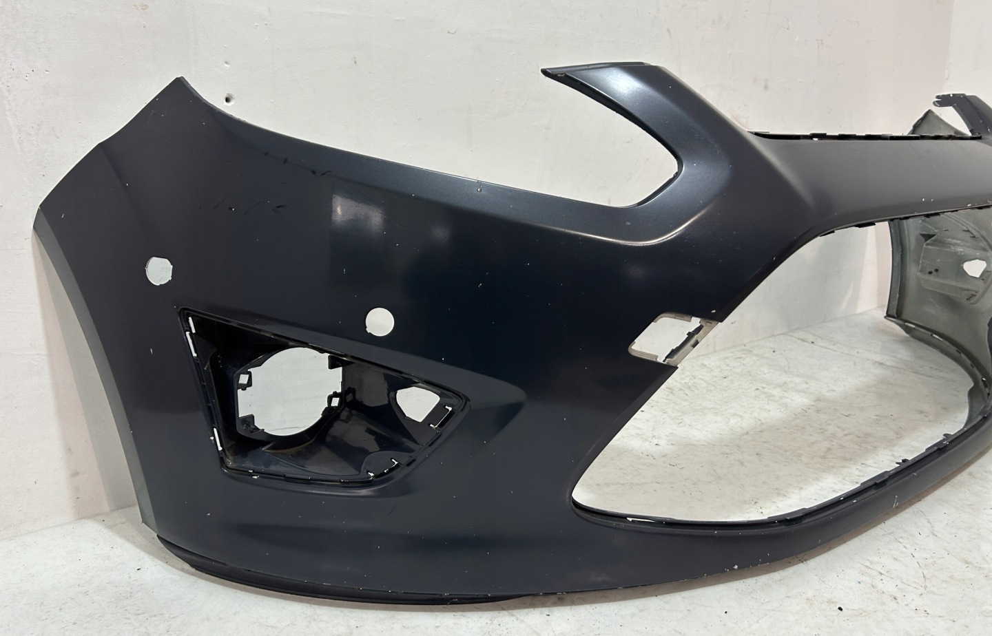 bumper front front FORD C-MAX MK2 10- PDC