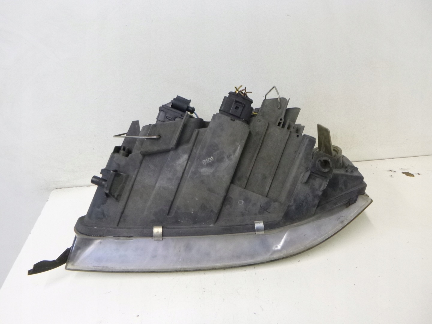 LICHT VORNE AUDI A6 C5 2000R.