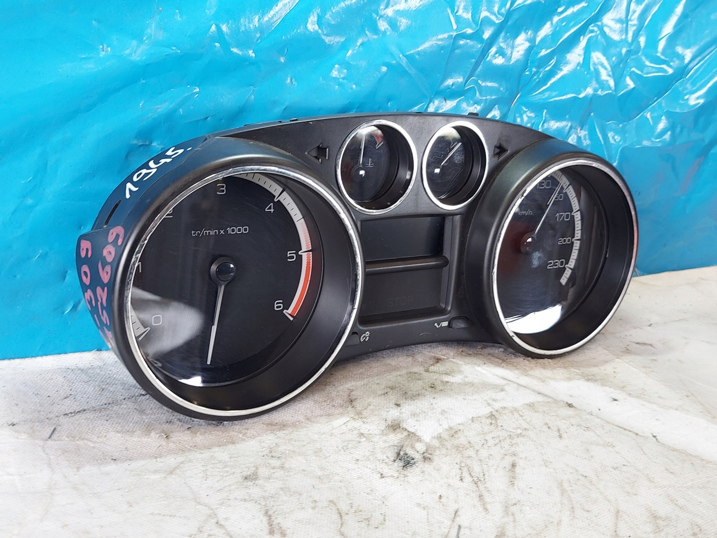 dials clock PEUGEOT 308 1.6 HDI 9666649080