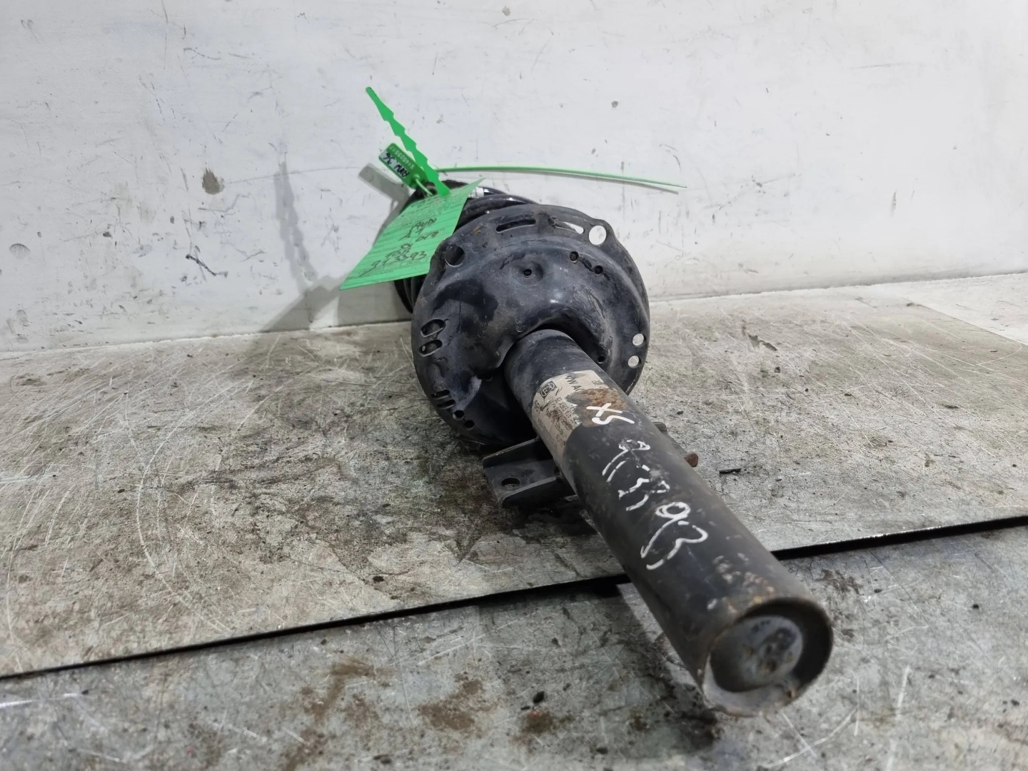 shock absorber right front 2Q0413031DC SKODA SCALA AUDI A1 II 82A 1.0 TSI