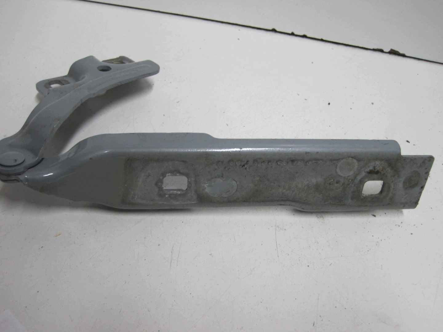 hinge bonnets Audi A1 82A 82A823302 right