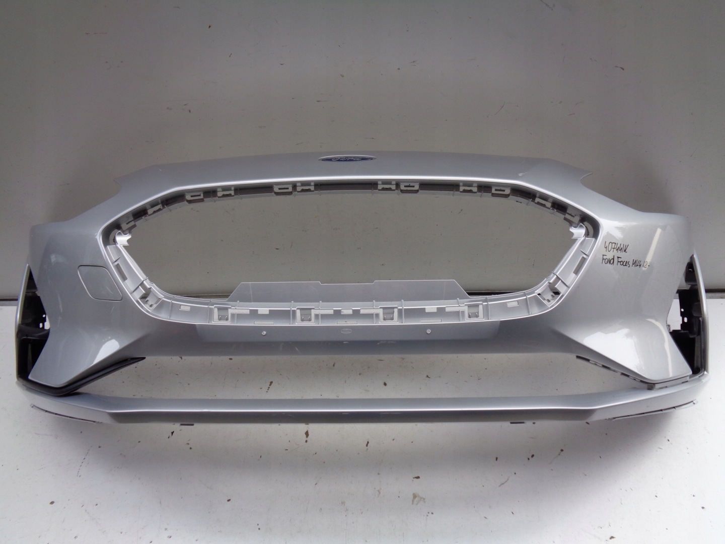 FRONTSTOSSSTANGE FORD FOCUS MK4 18- NR 40744
