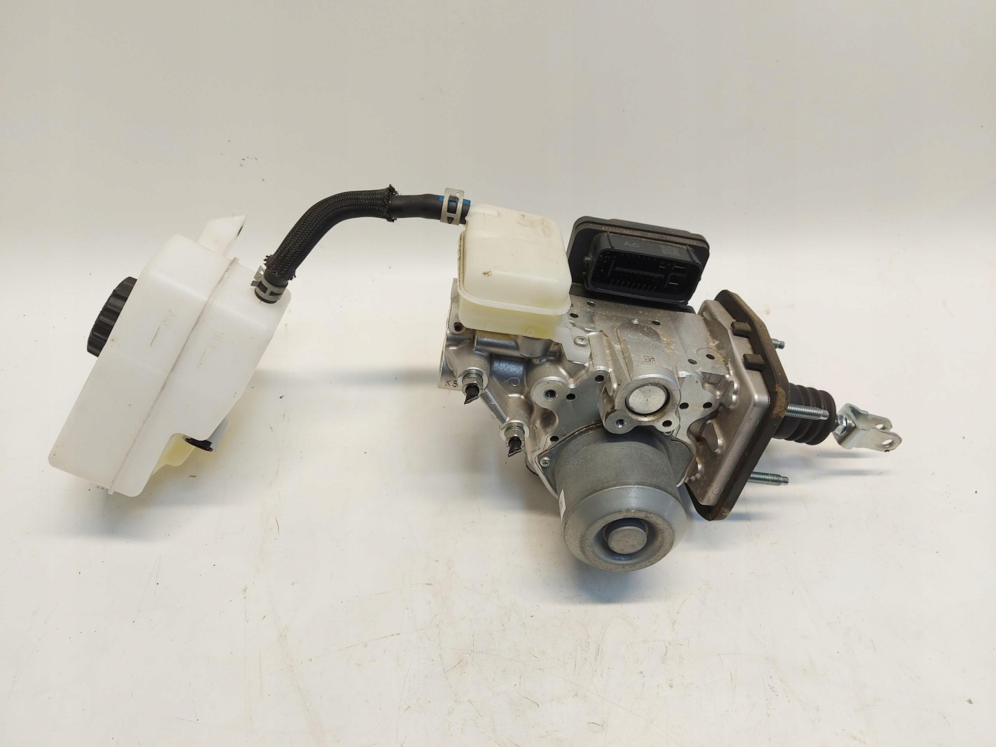 LEXUS RX500H V 5 2023- servo Servofreno 47210-48260
