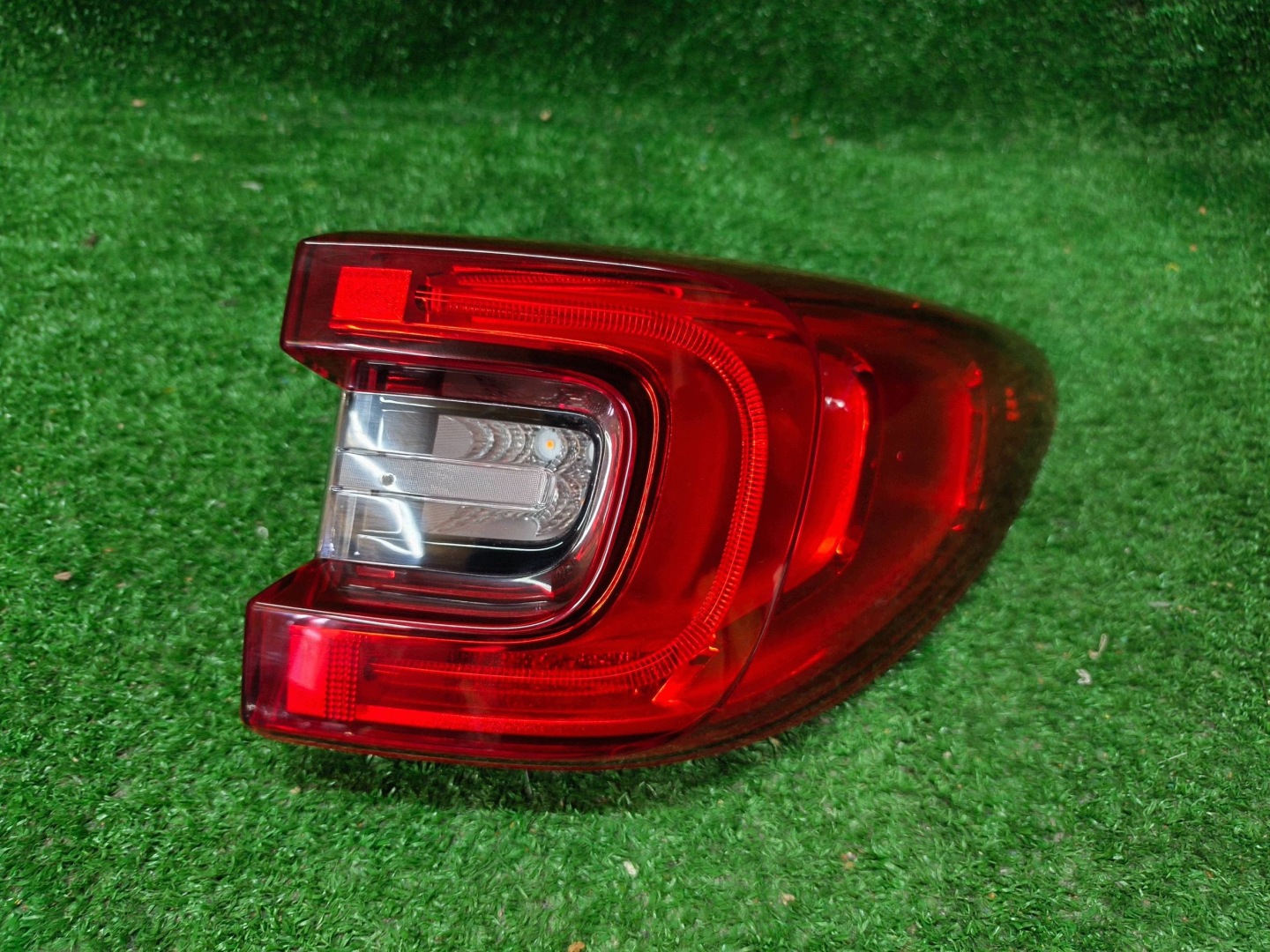 light rear part rear right RENAULT KADJAR 18- LIFT NR.257