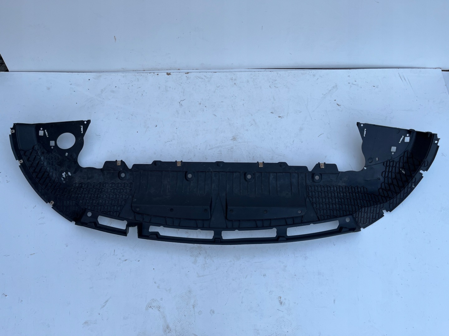 cover below bumper front Ford KUGA Mk3 ==OEM==