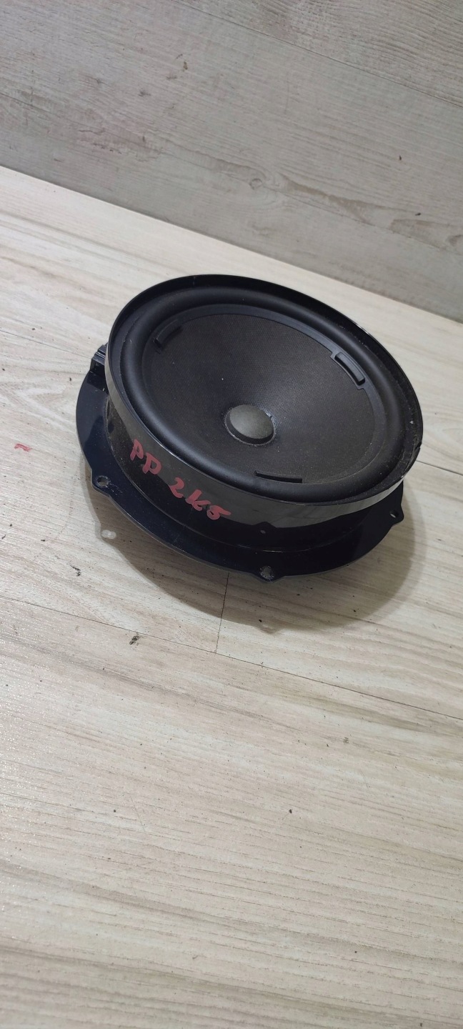 speaker door przednich front side right Volkswagen Caddy 2K5035454