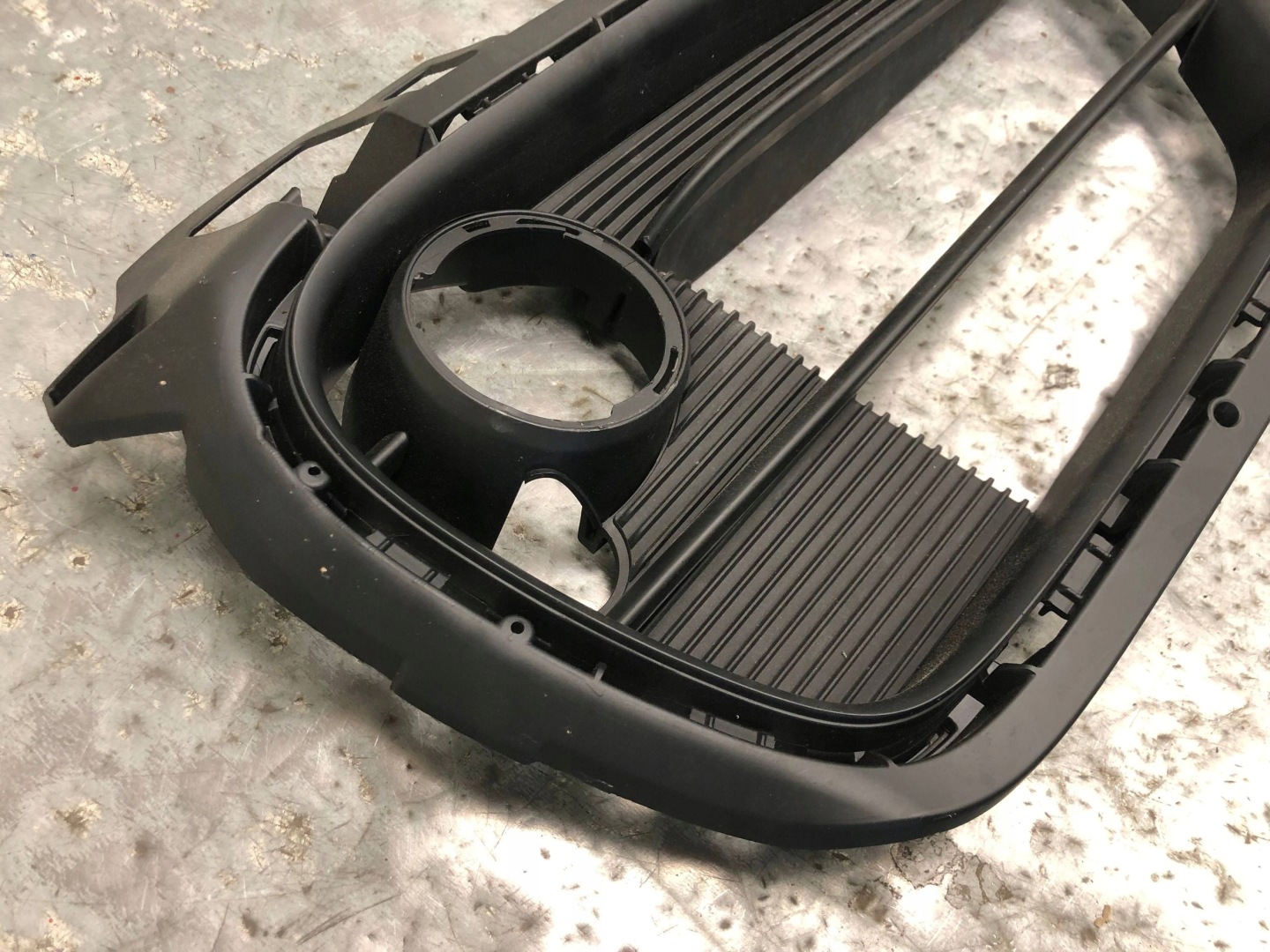 grid fog lights right front PDC PORSCHE CAYMAN S 98150576803