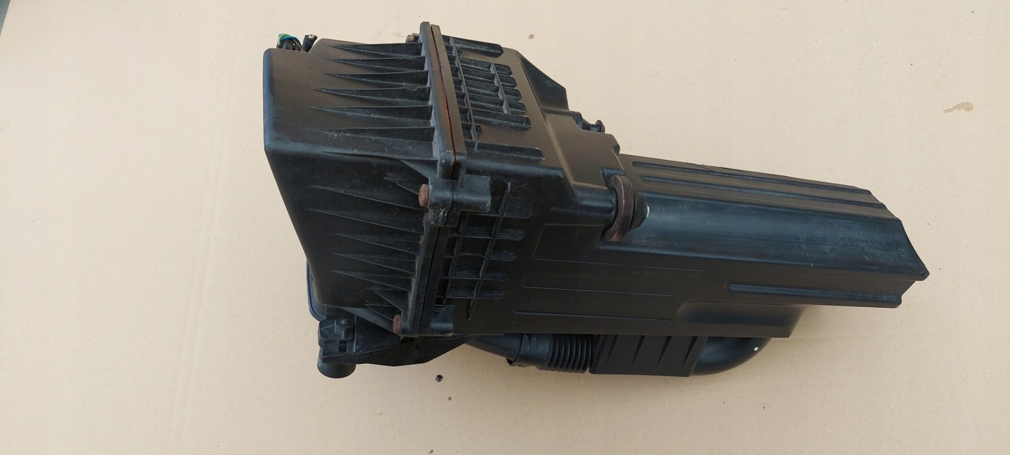 Gehäuse filter luft FIESTA MK7 B-MAX 1.6TDCI 8V21-9600-AG