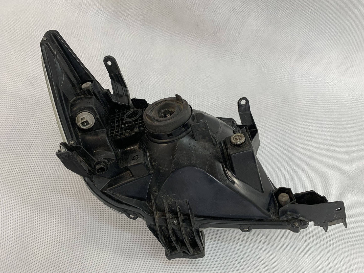Reflektor light left Toyota Hilux 7 VII Lift 13r 09.26