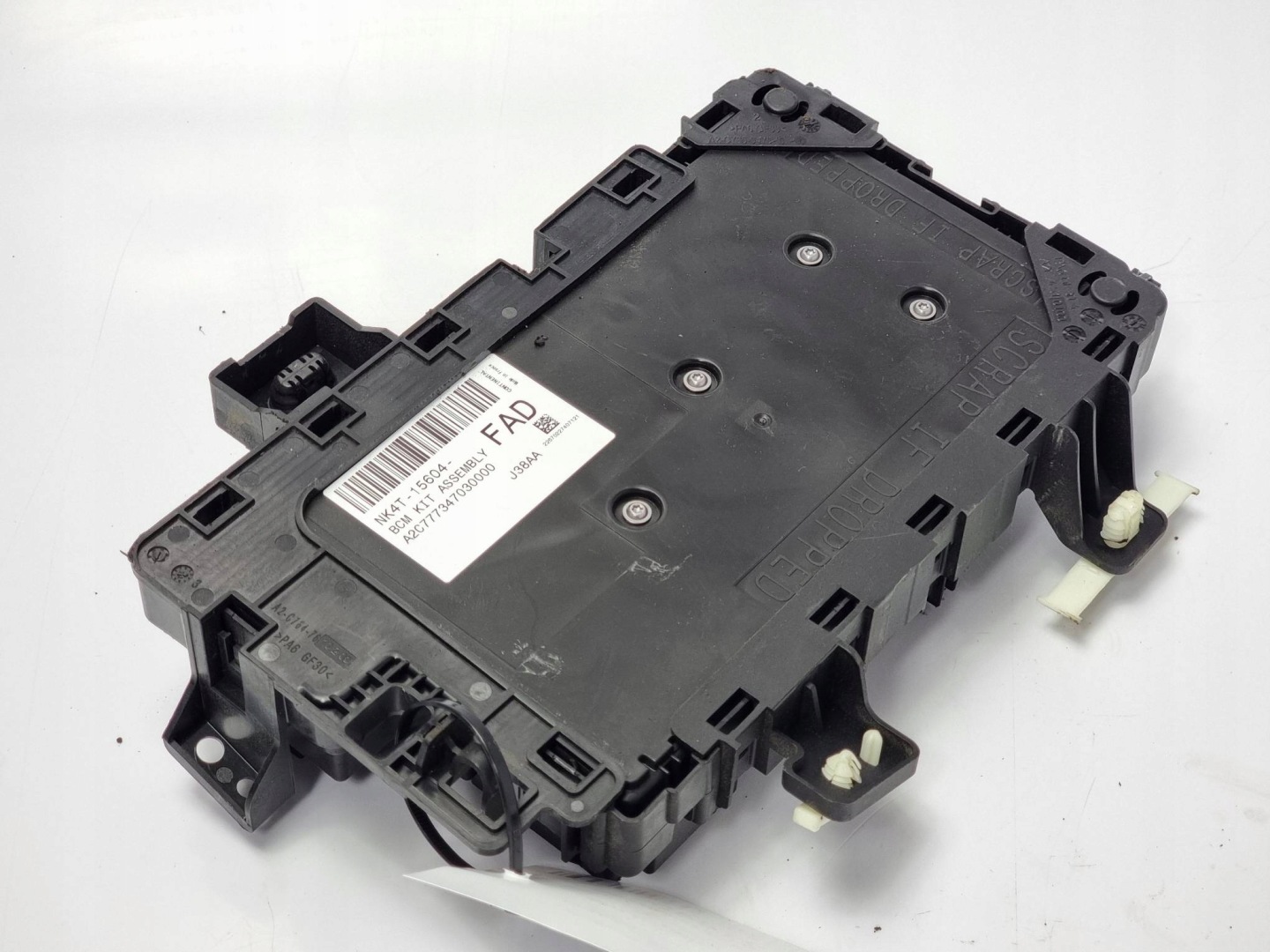 Module fusibles NK4T-15604 FORD TRANSIT MK8