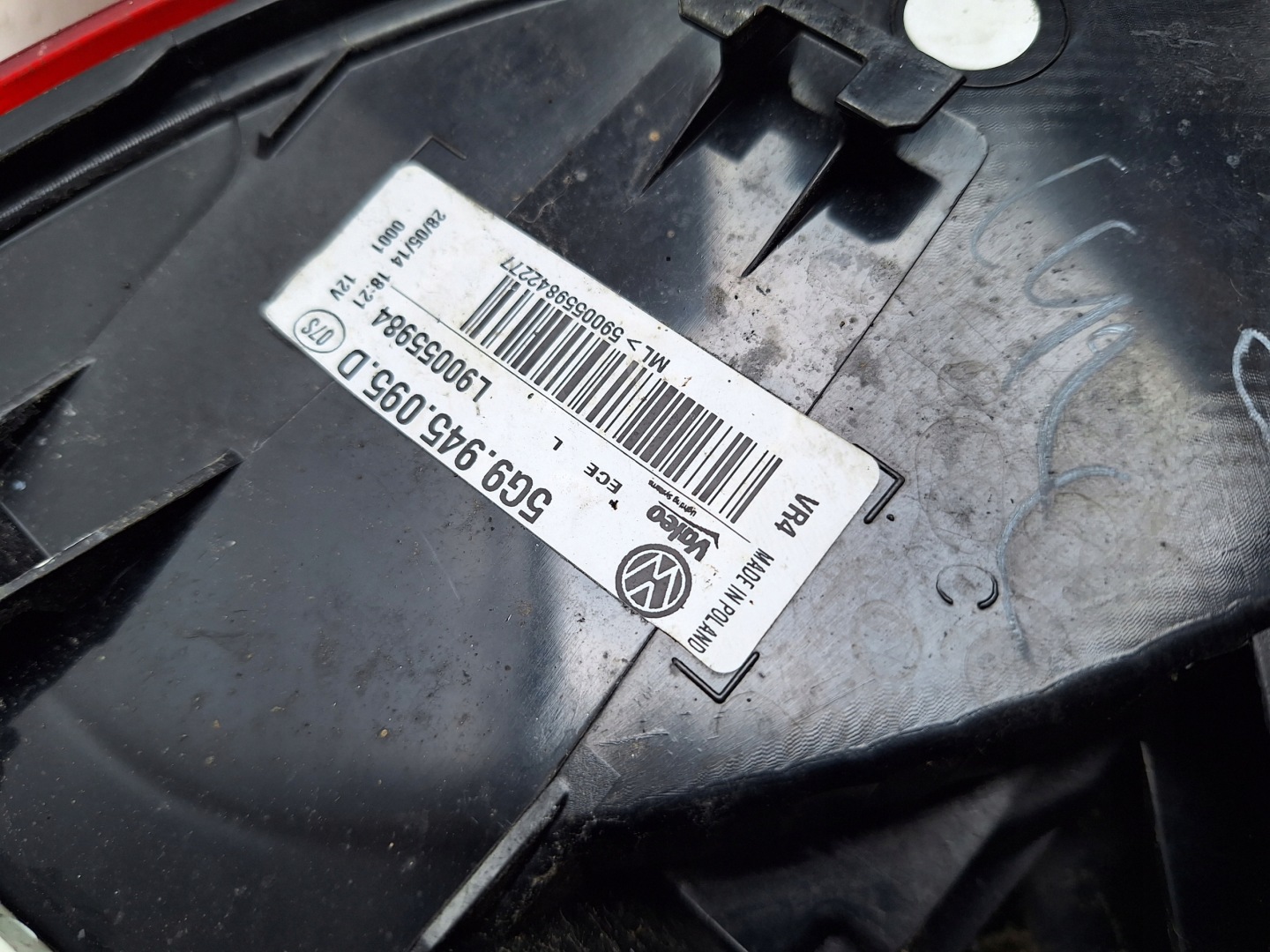 VOLKSWAGEN GOLFV VII 12-16 light rear part left KOMBI