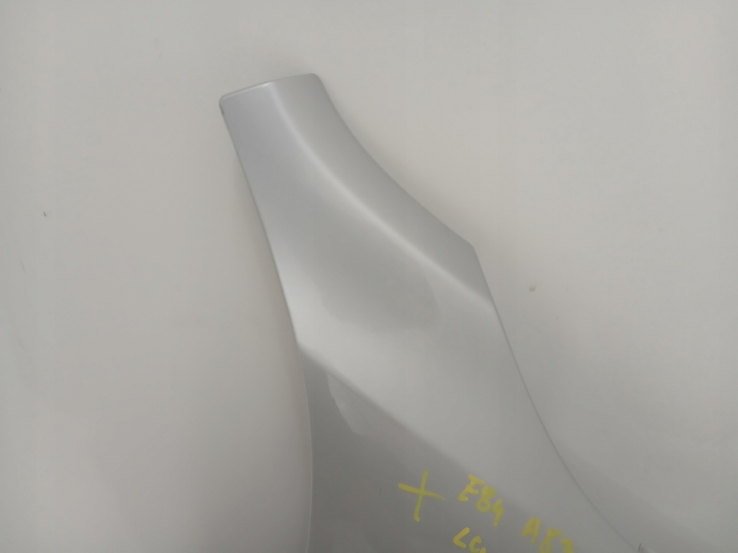 fender right front BMW X1 E84 LIFT A83