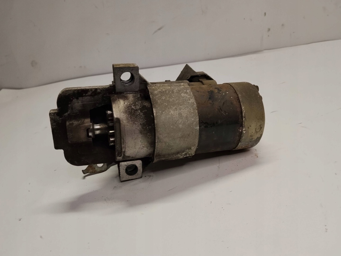 starter Mazda 6 2.0 16V M000T90981