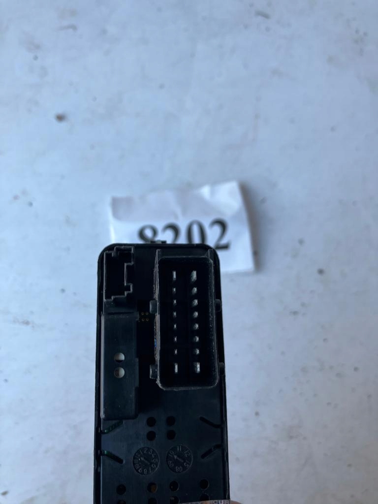 window control switch of mirrors left front CITROEN C3 II