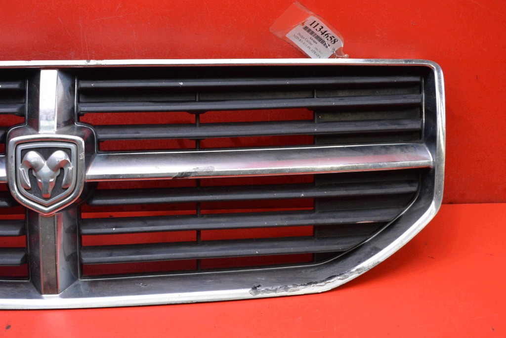 front prekladgrill black CHROM OYE69TRMAE DODGE CALIBER 06-12