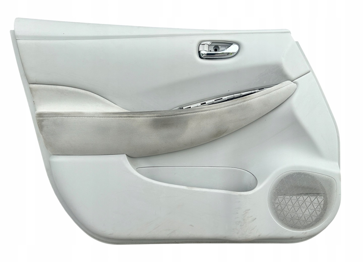 side door left front NISSAN LEAF and ZE0 10- 80923-3NA0A
