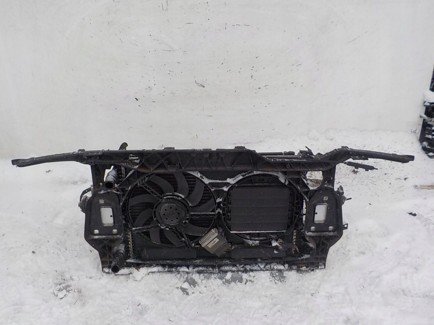 350 AUDI A4 B8 A5 8T support panel for radiators radiator 2,0 TDI