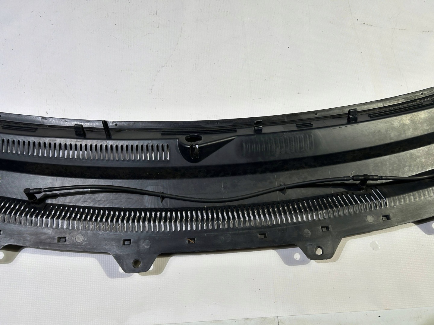 torpedo front front upper tension belt cover Ford Flex 2013