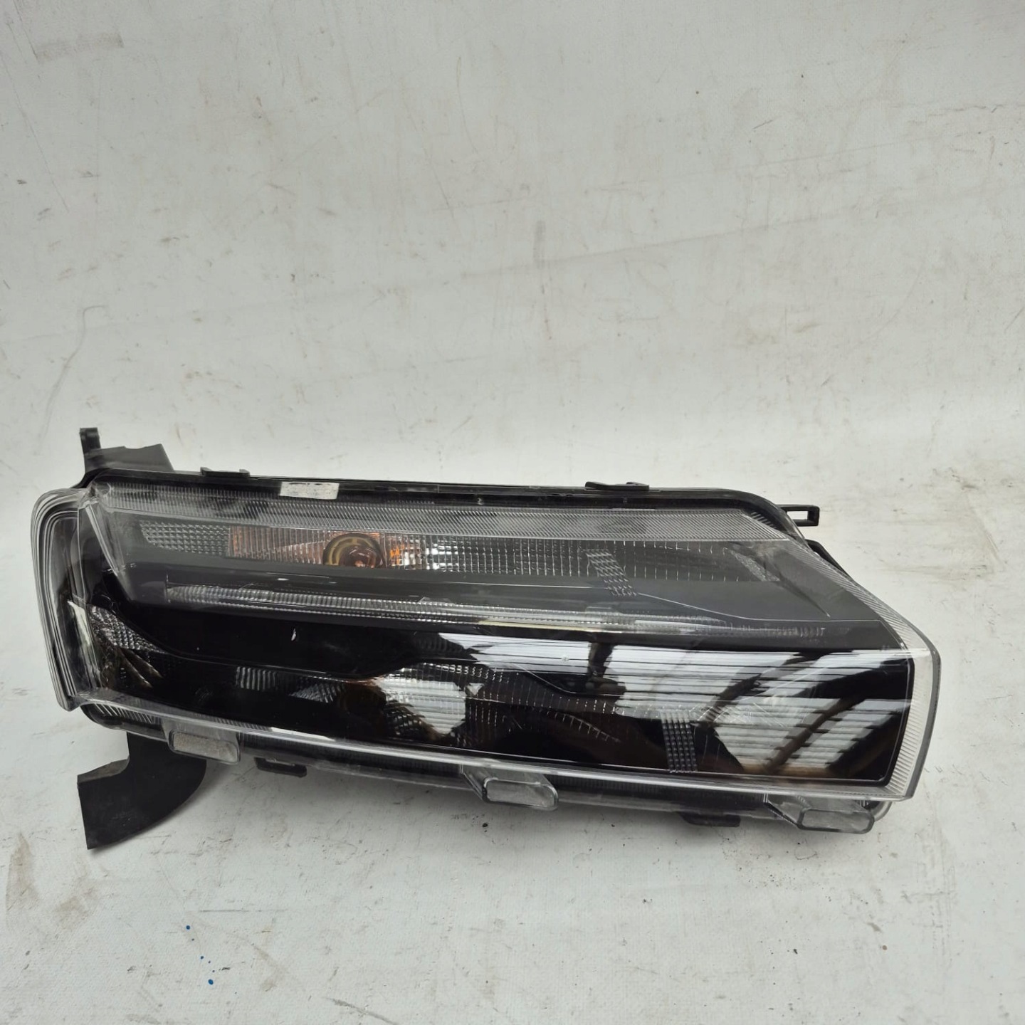 DACIA SPRING 21- light right front front indicator 266008993R
