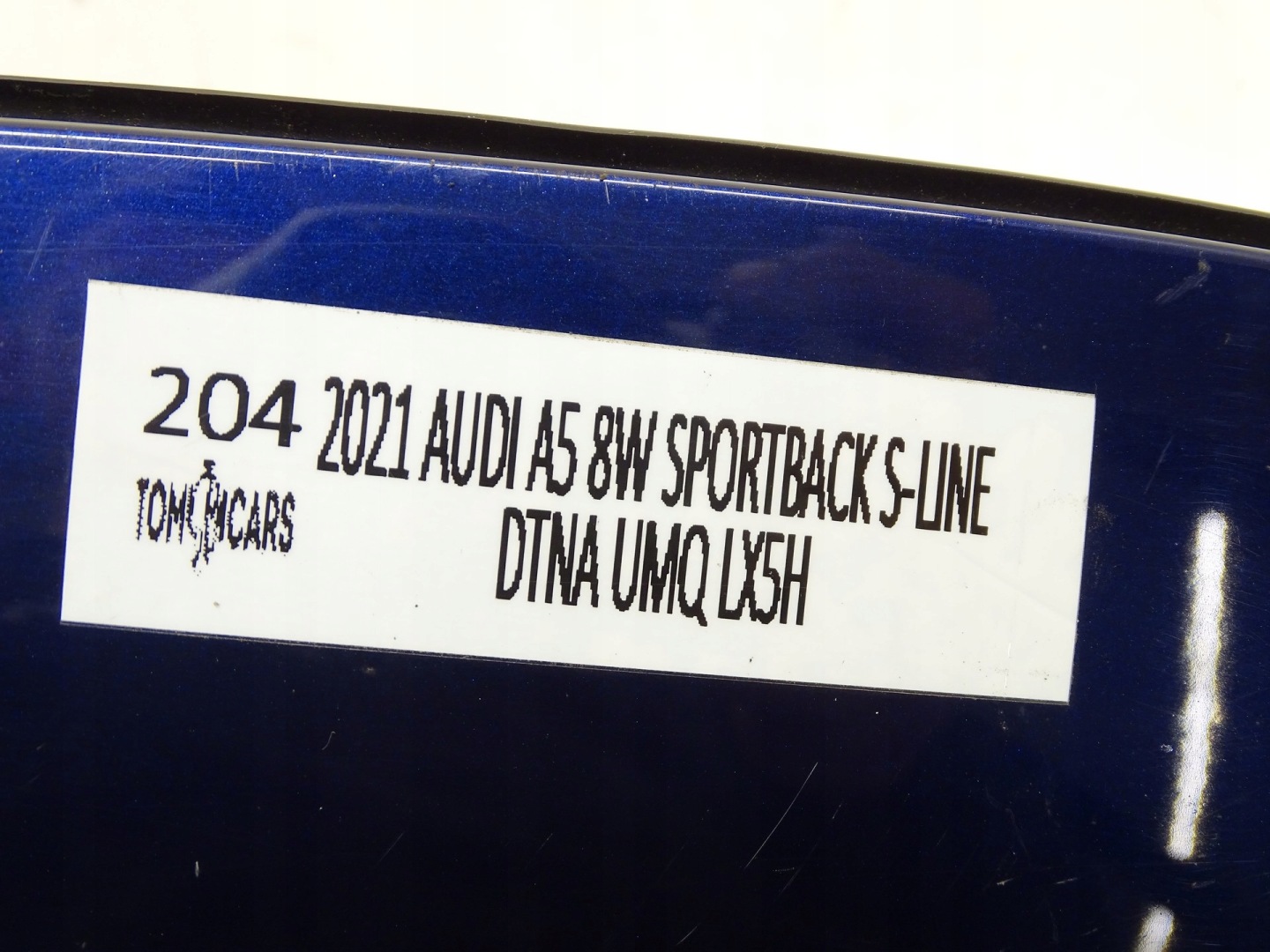 KLAPKA Behälter des Kraftstoffsbehälters AUDI A5 8W8809906A