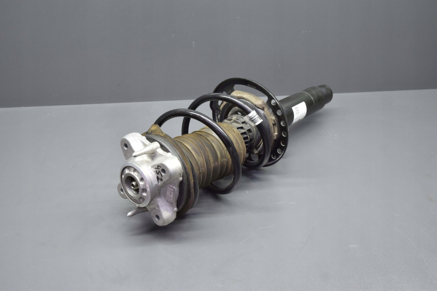 shock absorber right front BMW 2 G42 4000km