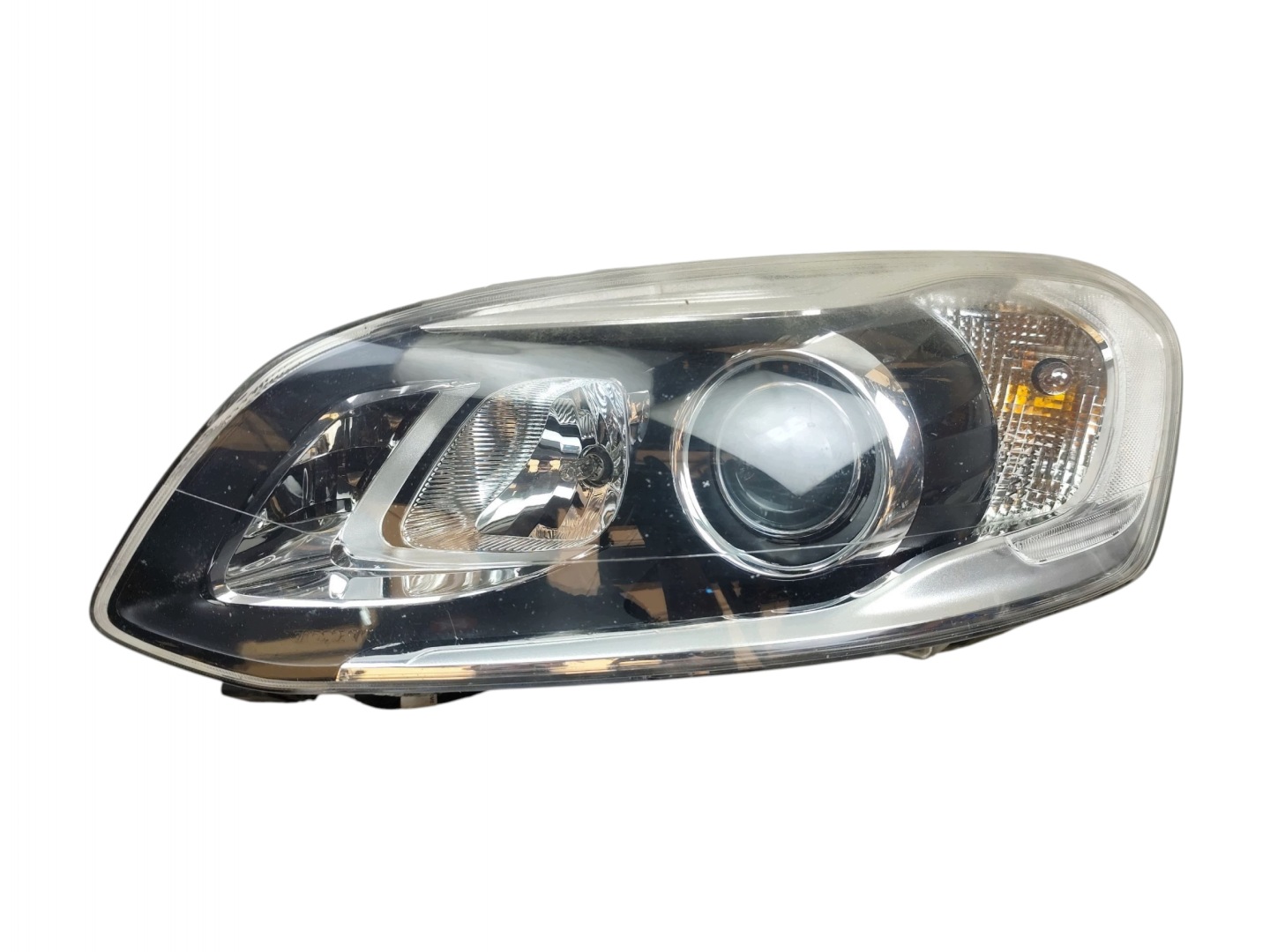 light REFLEKTOR left front XENON VOLVO XC60 and LIFT (13-17) 31420259 UK