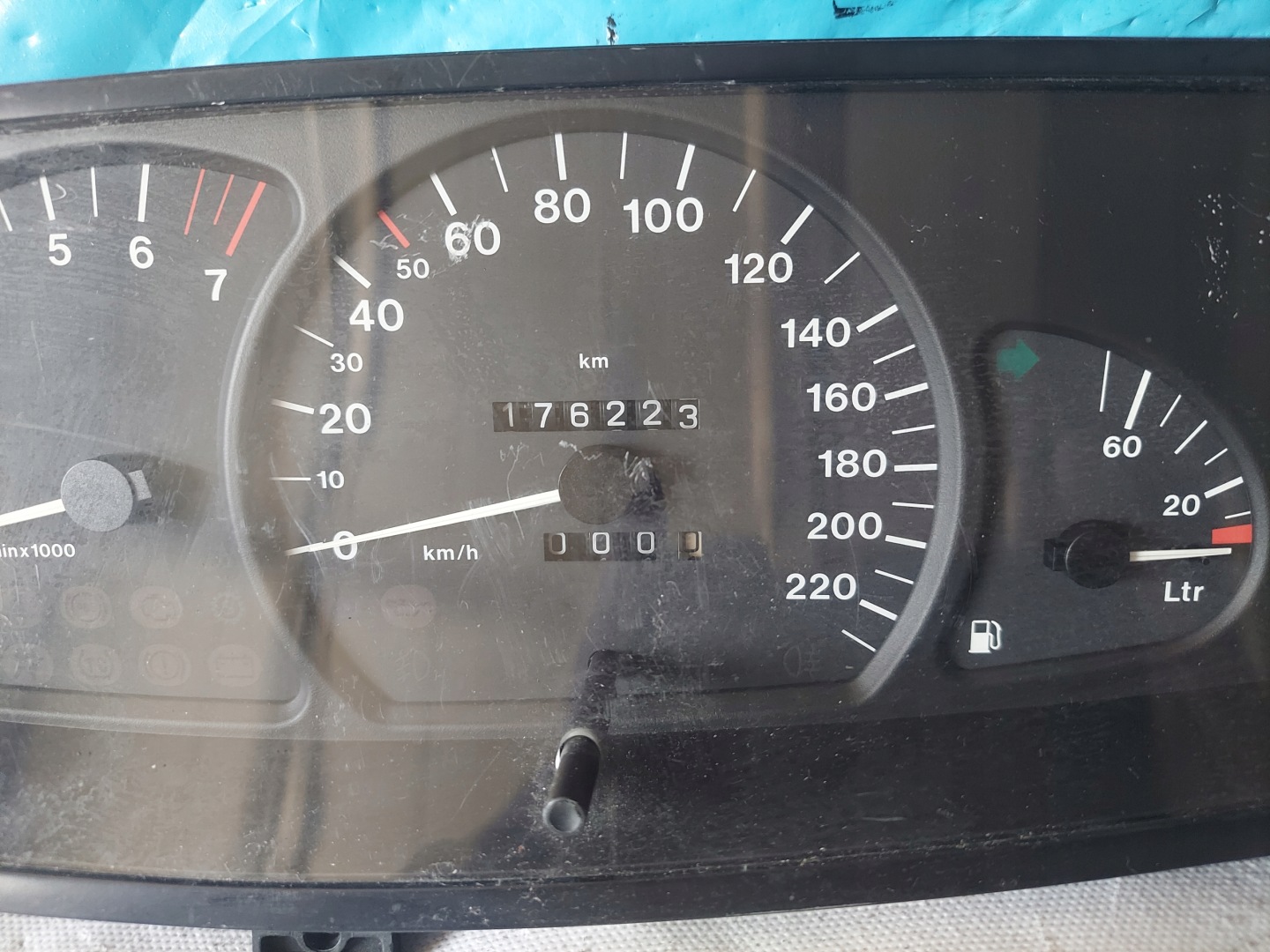 dials clock OPEL OMEGA B 2.0 16V 88481706