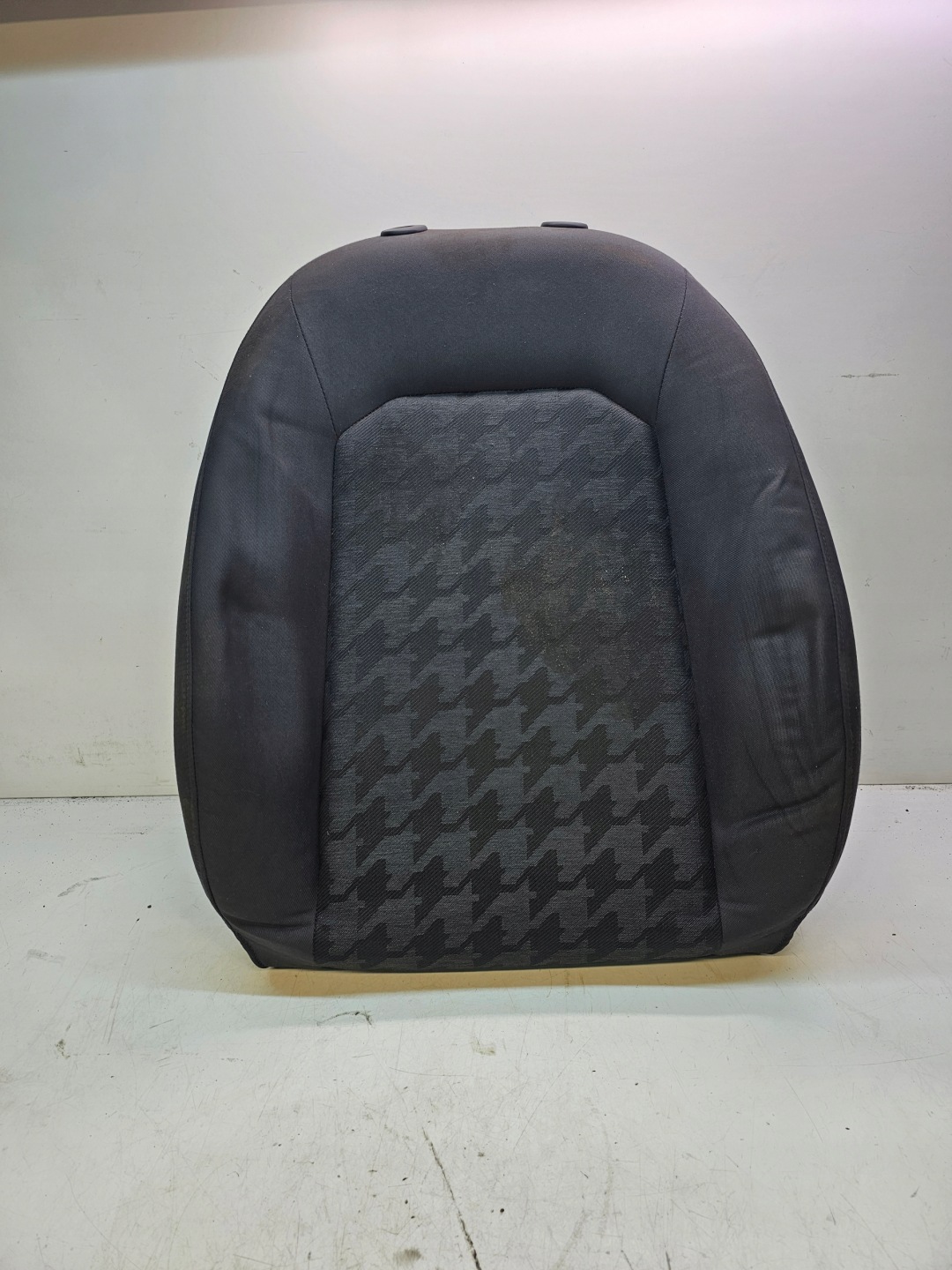 MATA GRZEWCZA SITZ GORA AUDI A3 8V 8V0963557A