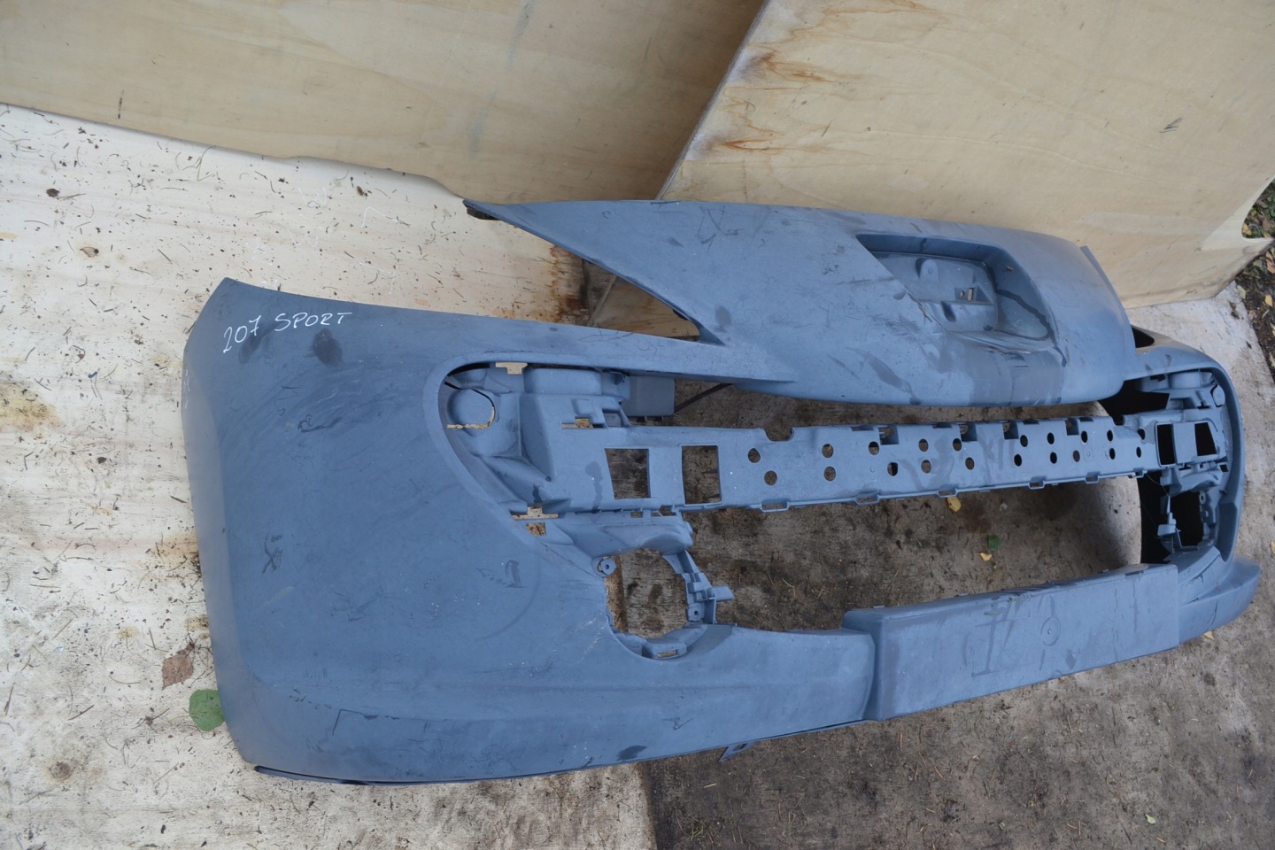 bumper front front PEUGEOT 207 9654356880