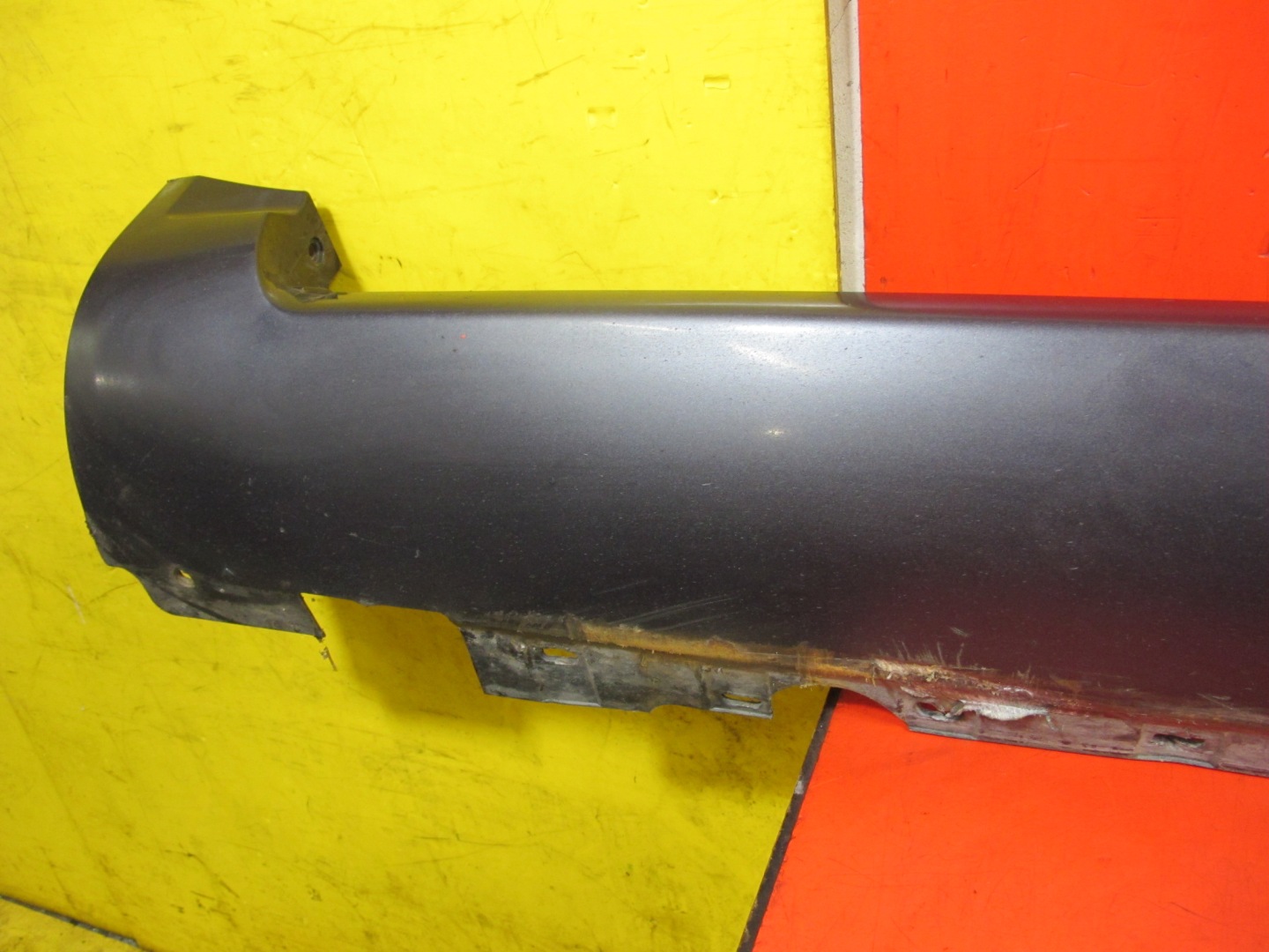 AUDI A8 D3 4E moulding cap threshold left LZ7Q