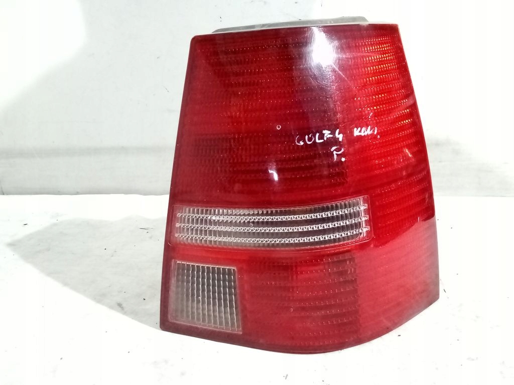VW Golf IV 4 kombi light right rear part rear