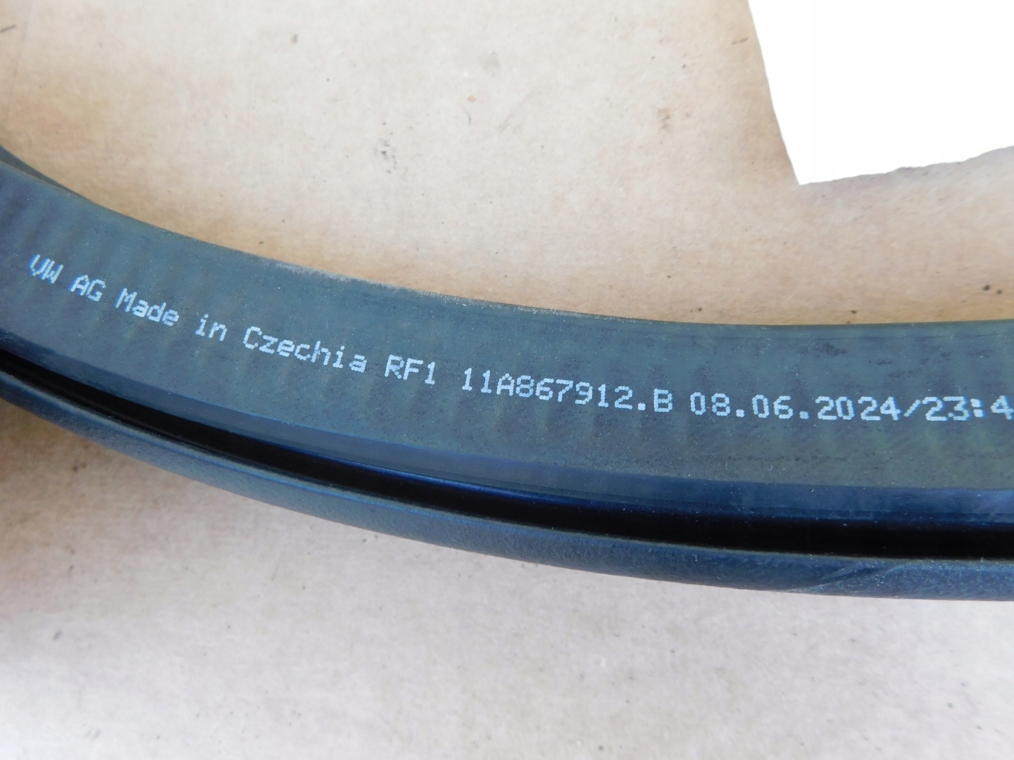 gasket door front right left Audi Q4 e-tron OEM 11A867912