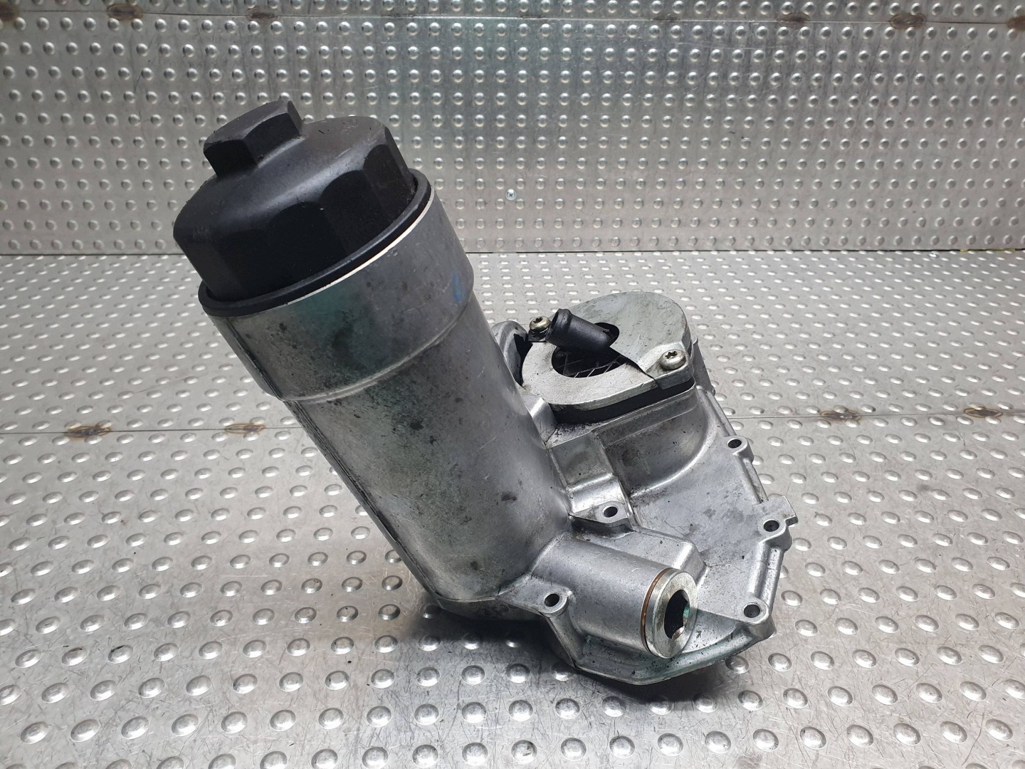 oil filter holder 059115405C AUDI A6 C5 PASSAT B5 SUPERB and 2.5 TDI