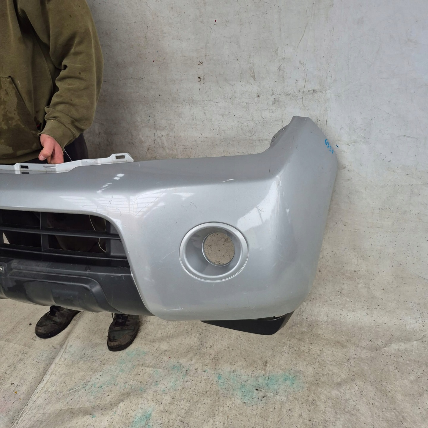 NISSAN NAVARA III D40 PATHINDER LIFT 10- bumper front front 620225X00H