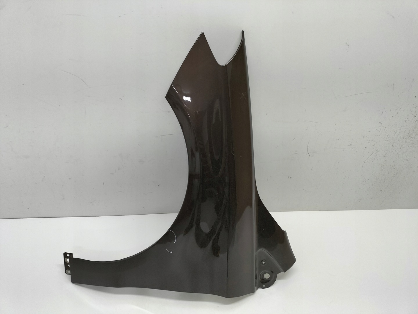 fender front front left MERCEDES B KLASA W246 11