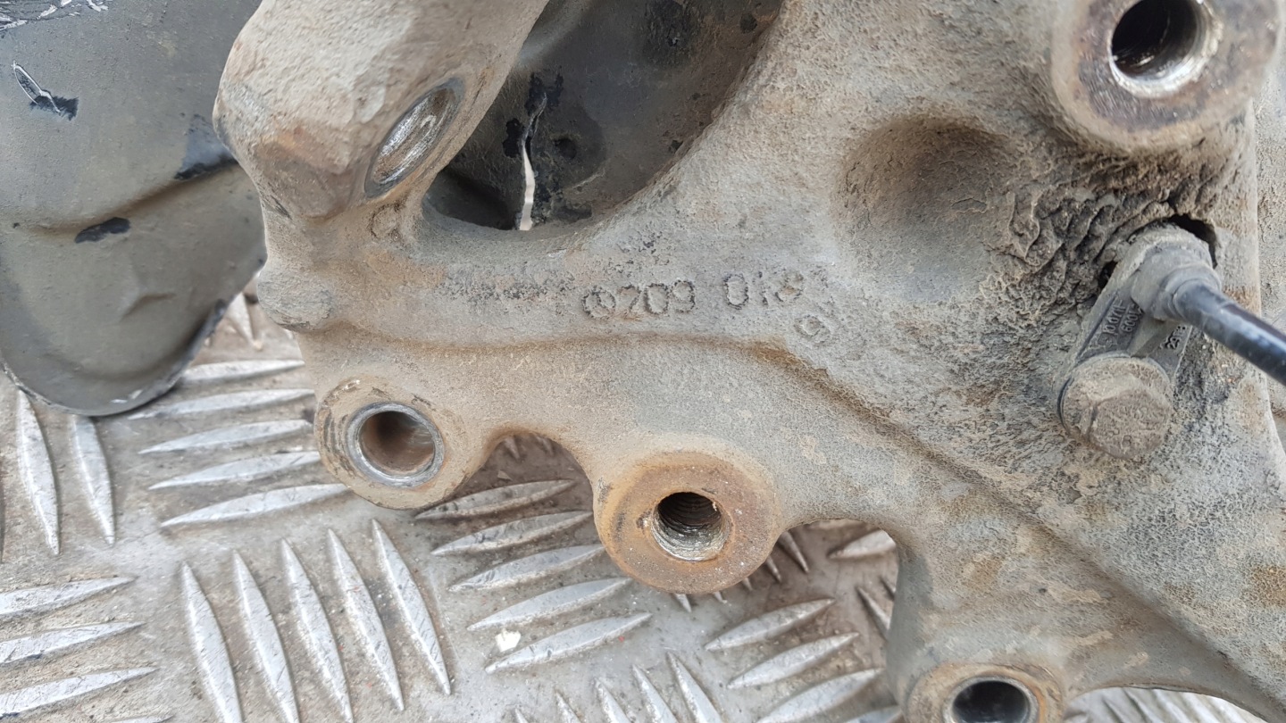 MERCEDES W209 swing right front